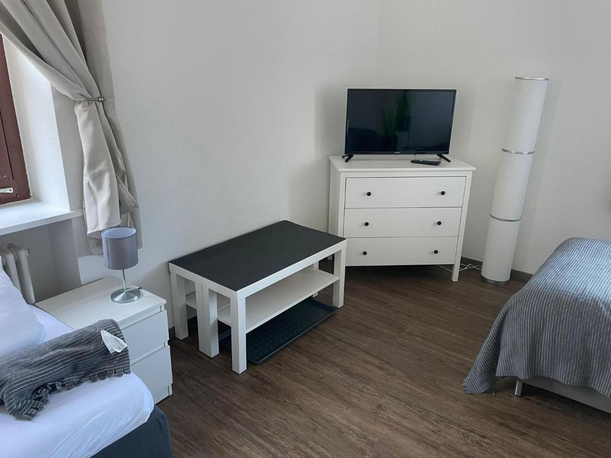 Charmante Wohnung Am Neckar Bad Wimpfen Exterior foto